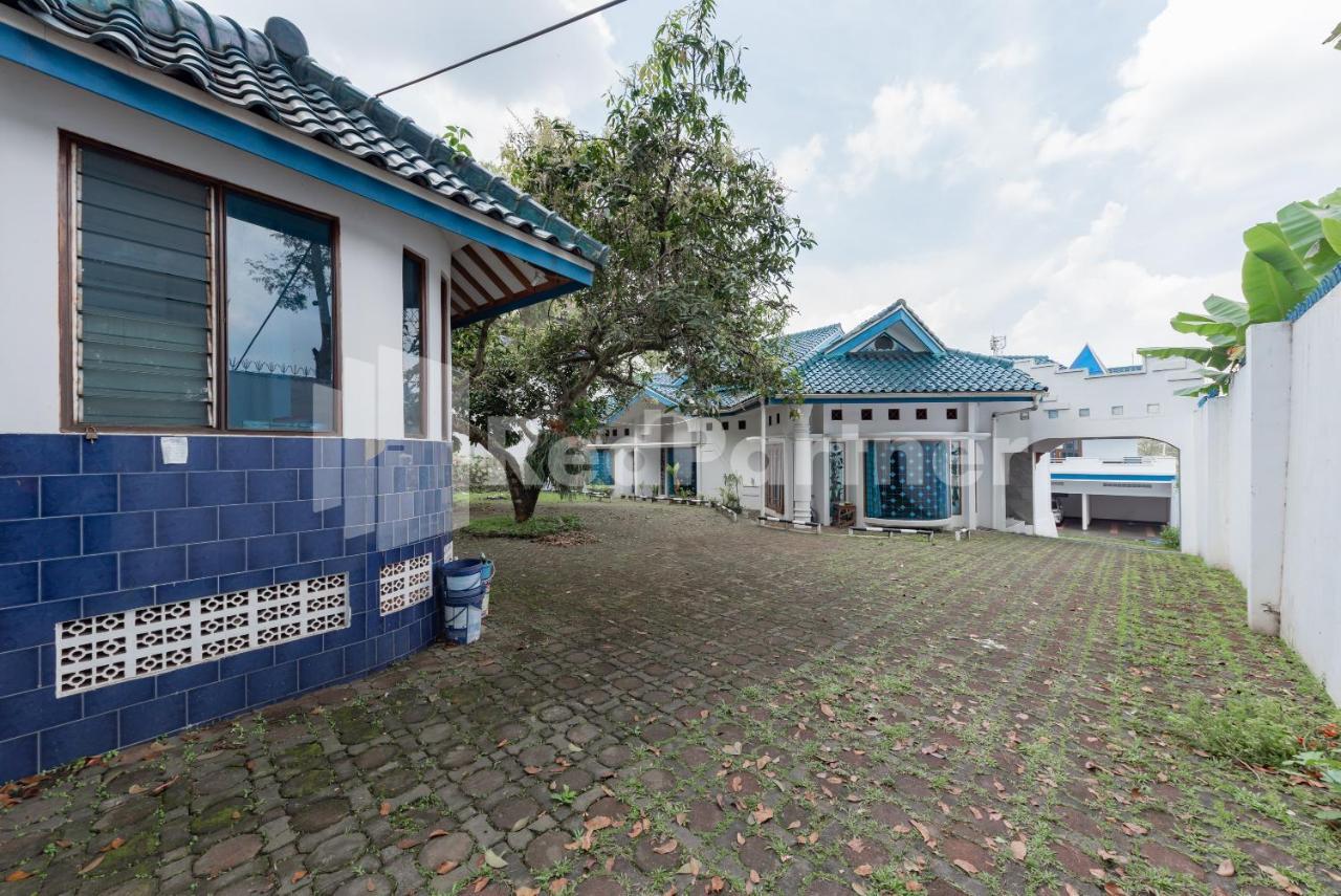 Biru Homestay Bandung Mitra Reddoorz Extérieur photo
