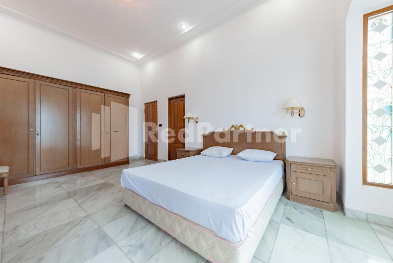 Biru Homestay Bandung Mitra Reddoorz Extérieur photo
