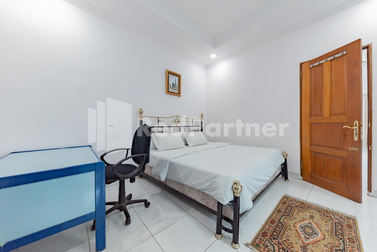 Biru Homestay Bandung Mitra Reddoorz Extérieur photo