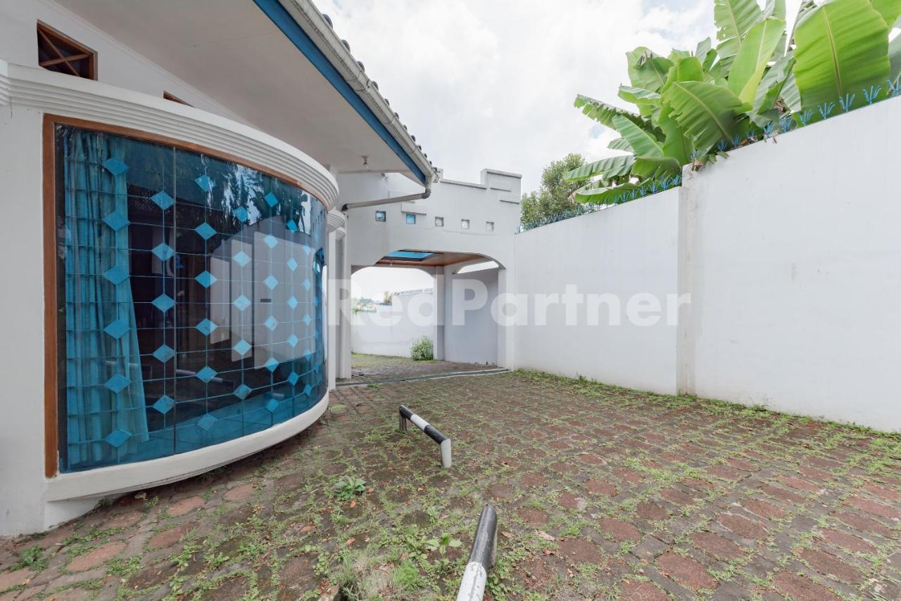 Biru Homestay Bandung Mitra Reddoorz Extérieur photo